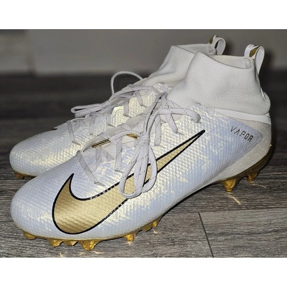Size 11 Nike Vapor Untouchable Pro 3 PRM Football Cleats Gold White AQ0634-007
